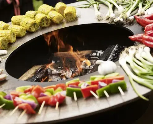 RAIS Circle Outdoor Fireplace - Combined grill and fire bowl Circle in corten steel