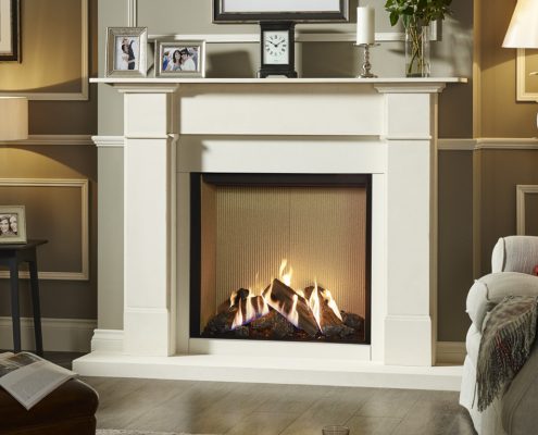 Gazco’s Reflex 75T Edge with fluted vermiculite lining and Claremont mantel