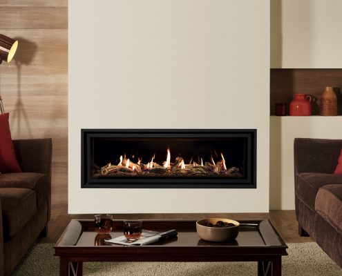 Gazco Studio 3 Balanced Flue Edge+, Glass Fronted with Driftwood-effect fuel bed and Black Glass lining