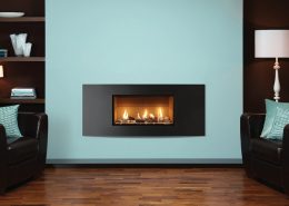 Gazco Studio 1 Verve Conventional Flue with Pebble and Stone Flame Effect in Vermiculite Lining